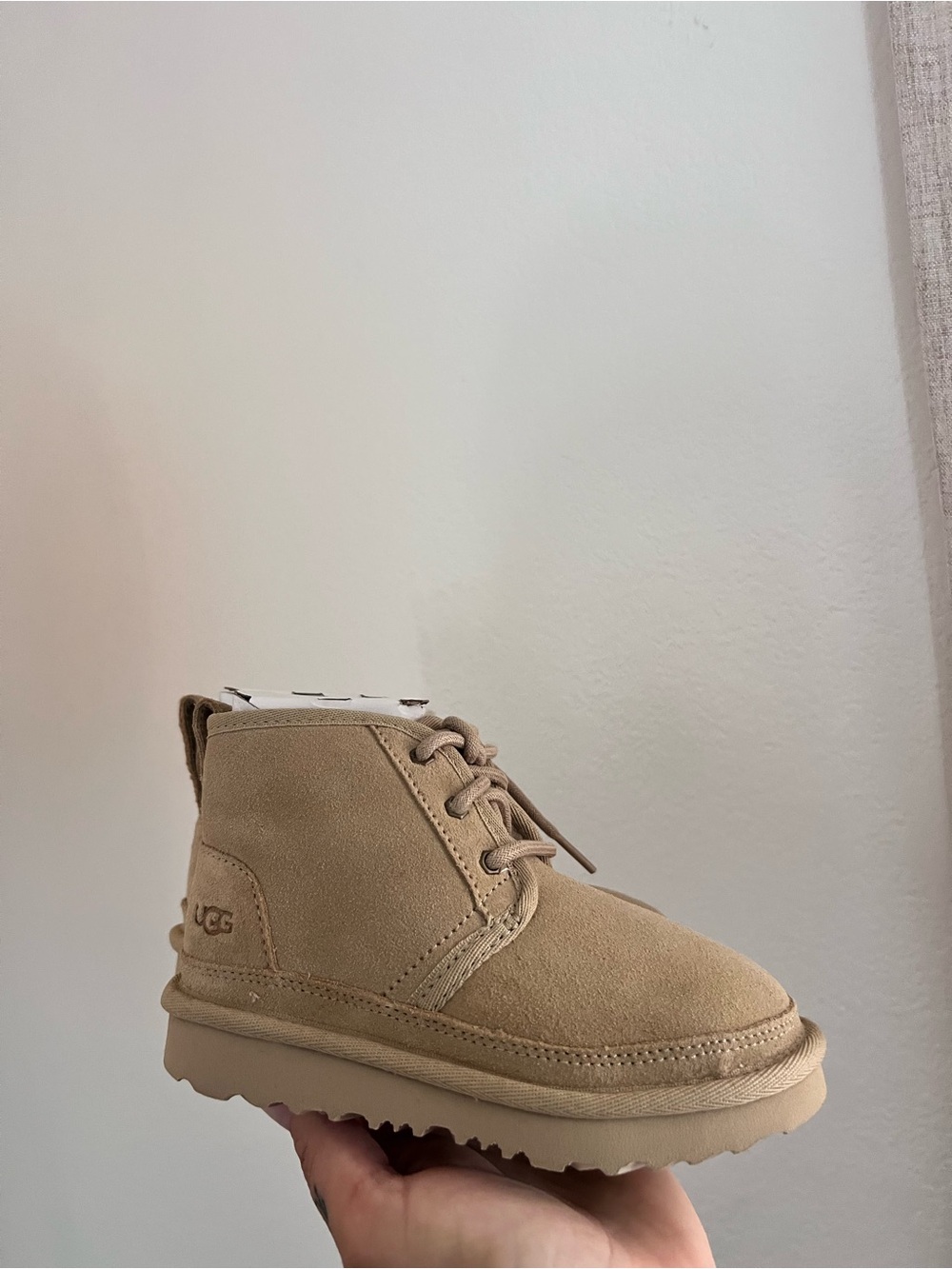 UGG - Picture 5 of 6